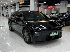 2025 Li Auto i6 4WD Standard, чёрный — фото 3