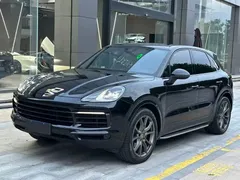 2022 Porsche Cayenne 3.0T Platinum, чёрный — фото 1