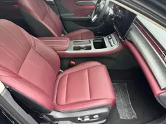 2026 Hongqi H5 1.5T DCT Pro, чёрный — фото 11