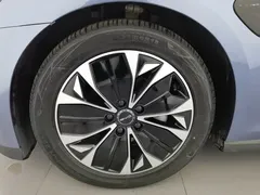 2023 BYD Seal Champion 700km Premium — фото 17