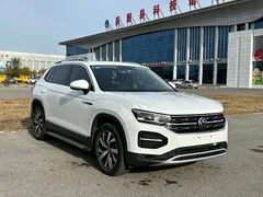 2022 Volkswagen Tayron 280TSI 2WD Luxury, белый — фото 3