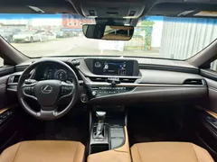 2021 Lexus ES 300h Excellence, синий — фото 9