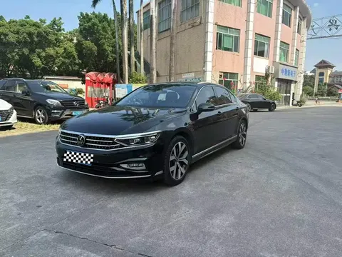 2023 Volkswagen Magotan 330TSI DCT Luxury