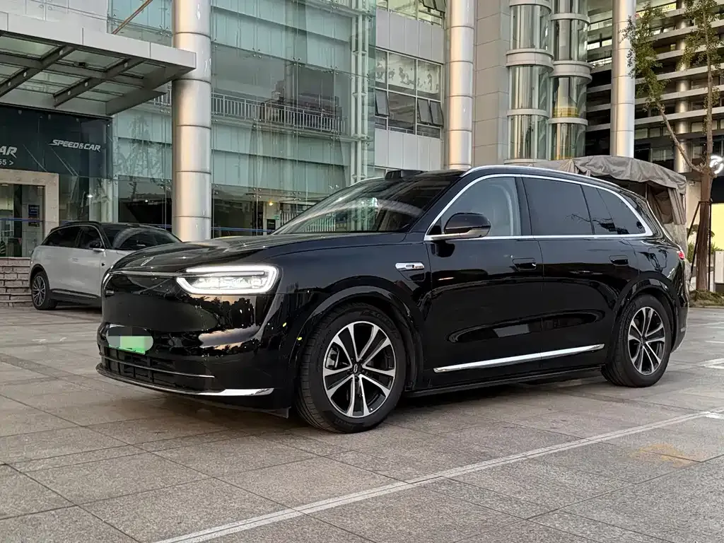 2026 Aito M7 EREV Ultra 4WD 5-seat 192-line Lidar