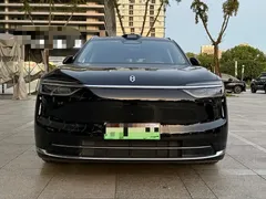 2026 Aito M7 EREV Ultra 4WD 5-seat 192-line Lidar, чёрный — фото 2