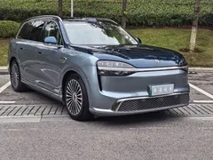 2026 Aito M9 EREV Ultra 6-seat, синий — фото 7