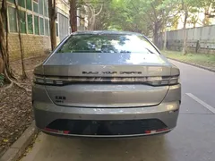 2024 BYD Destroyer 05 DM-i PHEV 55km Luxury — фото 6