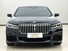 2021 BMW 7 Series 740Li Leading M Sport Package, чёрный — фото 2