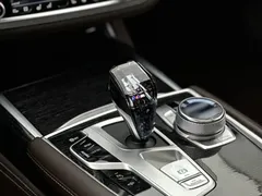 2021 BMW 7 Series 740Li Leading M Sport Package, чёрный — фото 5