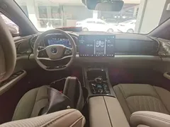 2025 BYD Han PHEV 125km Elite — фото 10