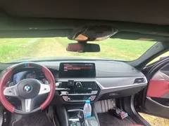 2023 BMW 5 Series 530Li Leading M Sport Package, чёрный — фото 14
