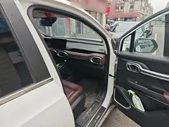 2022 Geely Okavango 1.8TD DCT Luxury 7-seat, белый — фото 19