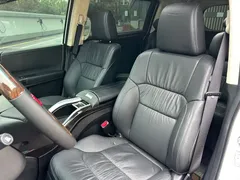 2021 Honda Odyssey 2.0L Premium, белый — фото 8