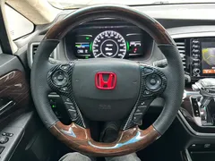 2021 Honda Odyssey 2.0L Premium, белый — фото 16