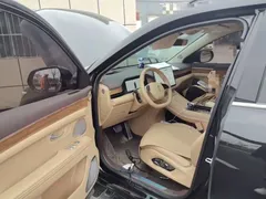 2024 Aito M7 1.5T RWD Smart Driving Pro 5-seat, чёрный — фото 19