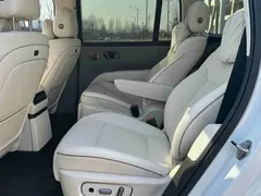 2025 Li Auto i8 Standard, белый — фото 6