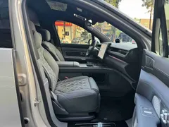 2026 Nio ES8 6-seat Executive Signature — фото 9