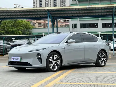 2022 Nio ET5 75kWh