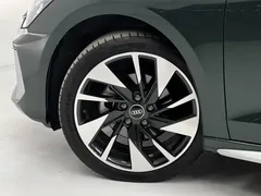 2024 Audi A3 L Sedan 35 TFSI Fashion Sport, зелёный — фото 11