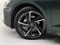 2022 Audi A3 Sportback 35 TFSI Fashion Sport, зелёный — фото 12