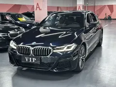 2021 BMW 5 Series 530Li Leading M Sport Package, чёрный — фото 1