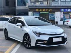 2021 Toyota Levin 1.8H Hybrid E-CVT Sport, белый — фото 3