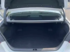 2021 Toyota Camry Hybrid 2.5HG Luxury, белый — фото 22
