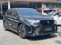 2021 Toyota Crown Kluger 2.5L HEV 4WD Premium, чёрный — фото 3