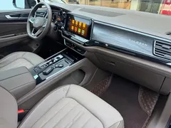 2022 Volkswagen Viloran 380TSI Premium, чёрный — фото 9