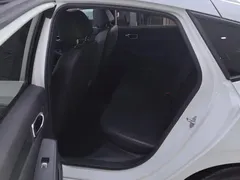 2023 Honda Civic Hatchback 240TURBO CVT, белый — фото 11