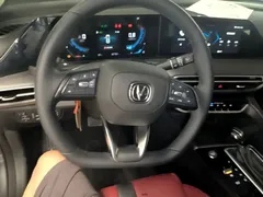 2021 Changan Eado PLUS Blue Whale NE 1.4T GDI DCT Premium — фото 11