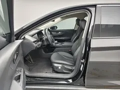 2023 Hongqi E-QM5 Basic Mobility, чёрный — фото 7
