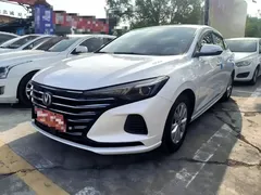 2022 Changan Eado PLUS 1.6L GDI CVT Elite, белый — фото 2
