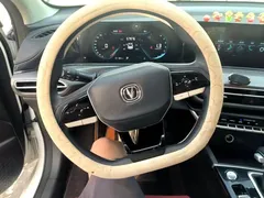 2022 Changan Eado PLUS 1.6L GDI CVT Elite, белый — фото 11
