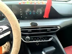 2022 Changan Eado PLUS 1.6L GDI CVT Elite, белый — фото 13