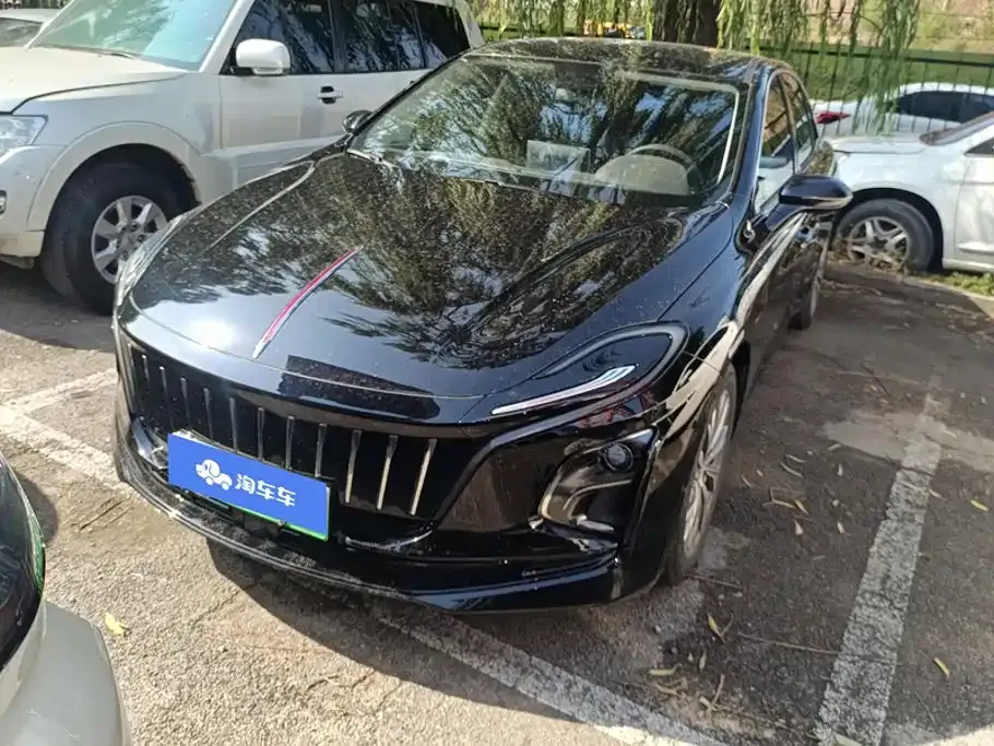 2024 Hongqi E-QM5 EV 500km Travel