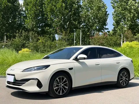 2025 BYD Seal 06 DM-i PHEV 120KM Smart Driving Premium