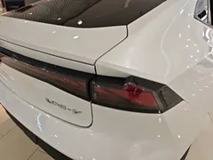 2022 Changan UNI-V 1.5T Premium, белый — фото 8