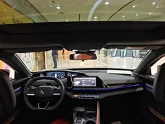 2022 Changan UNI-V 1.5T Premium, белый — фото 18