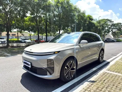 2025 Li Auto L6 Max