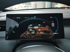 2025 BYD Qin PLUS DM-i PHEV Smart Driving 55km Leading — фото 14
