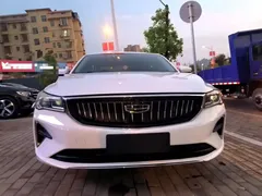 2022 Geely Emgrand 4th Gen 1.5L CVT Premium, белый — фото 3