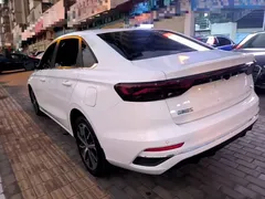 2022 Geely Emgrand 4th Gen 1.5L CVT Premium, белый — фото 5