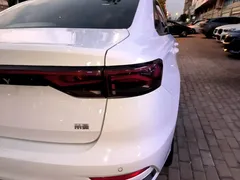 2022 Geely Emgrand 4th Gen 1.5L CVT Premium, белый — фото 8