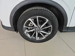 2020 Geely Coolray 240T DCT, белый — фото 25