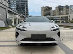 2025 BYD Sealion 06 EV 605 Pro — фото 2