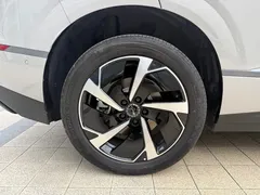 2025 BYD Sealion 06 EV 605 Pro — фото 11