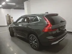 2022 Volvo XC60 4WD Luxury, зелёный — фото 7