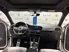 2021 Volkswagen Tayron 380TSI 4WD R-Line Smart Connect, белый — фото 7