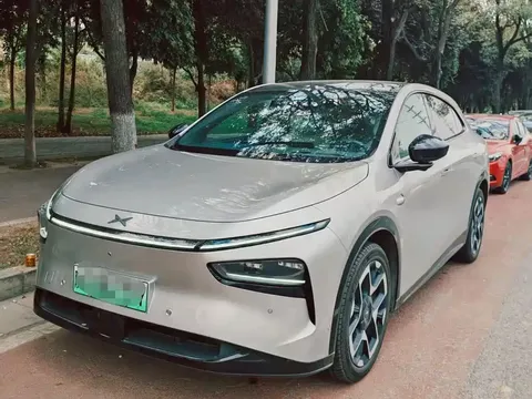 2025 Xpeng G7 702 Long Range Ultra